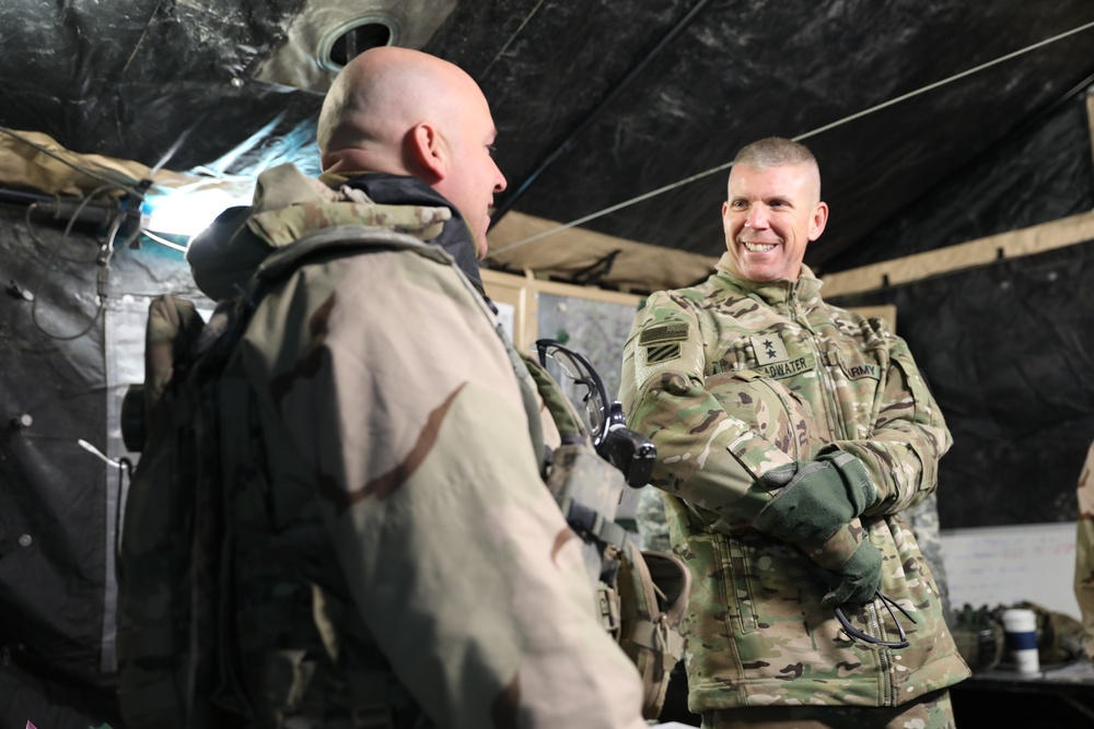 1st Cavalry Division Commanding General Visits Soldiers at Combined Resolve XIII