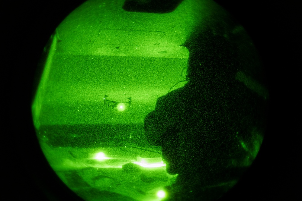 CV-22 Ospreys Conduct Night Operations at Emerald Warrior 20-1