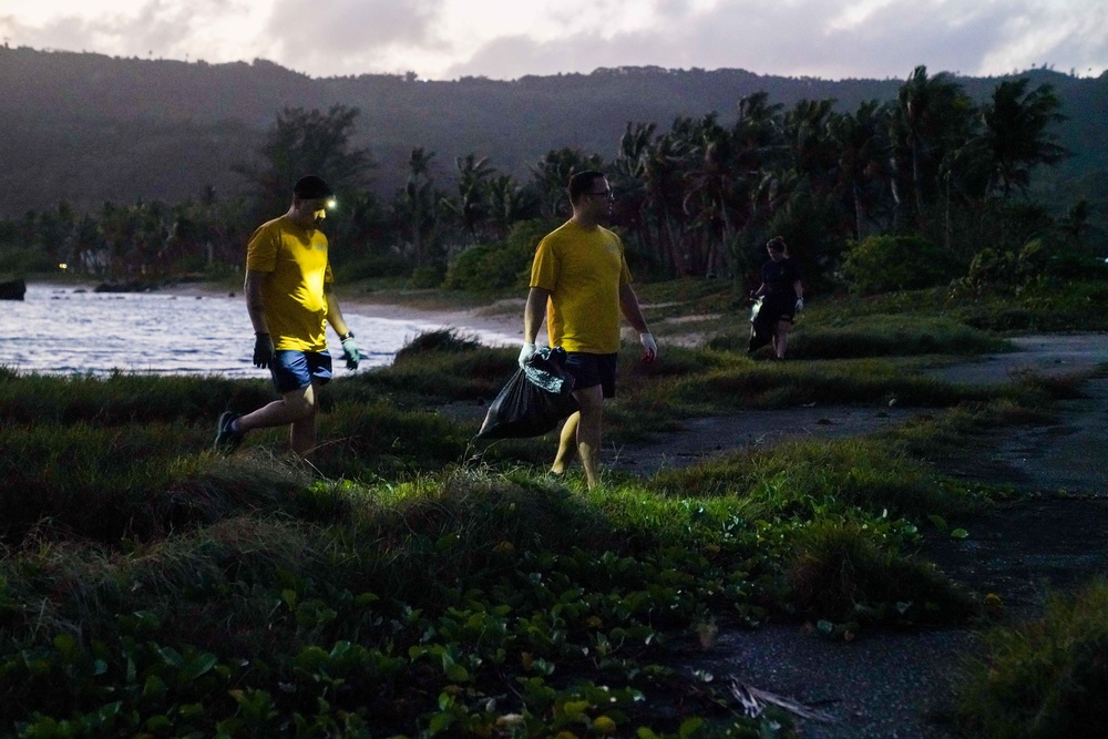 CSS-15 Sailors Keep Asan Clean