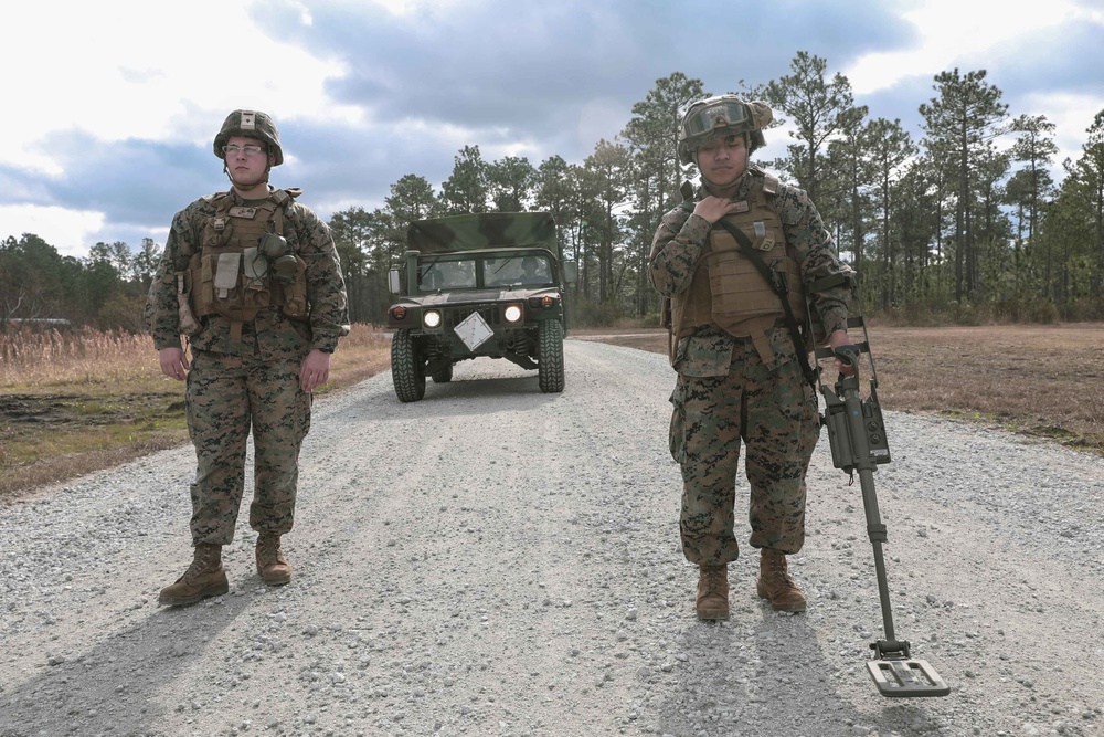 CLB 22 and 22nd MEU Helicopter Support Team Training