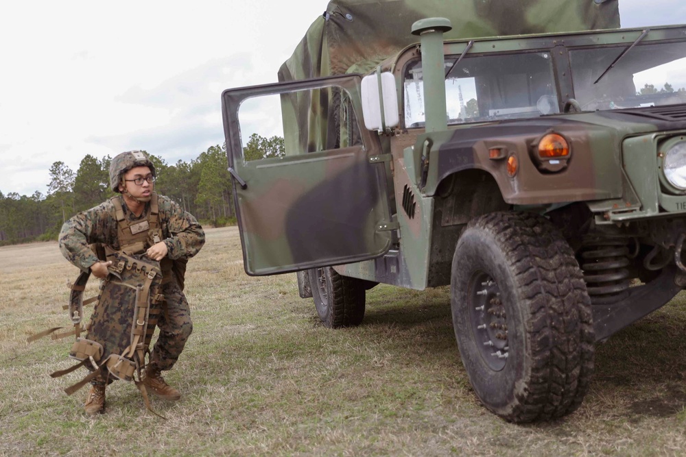 CLB 22 and 22nd MEU Helicopter Support Team Training