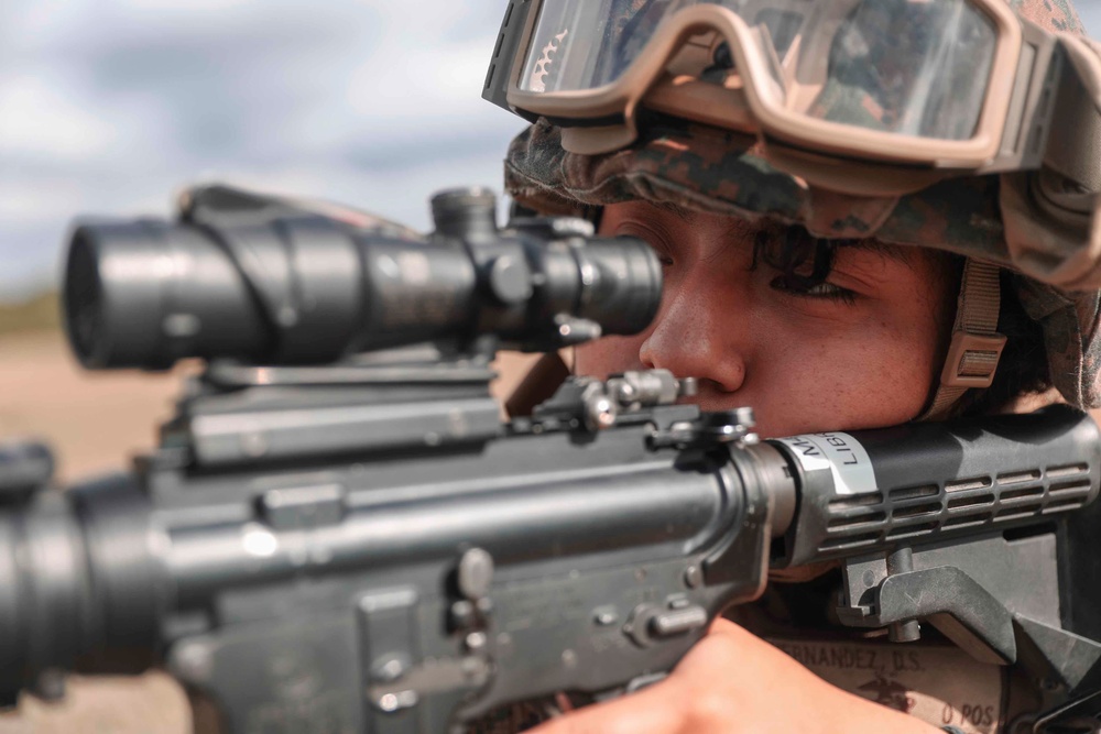 CLB 22 and 22nd MEU Helicopter Support Team Training