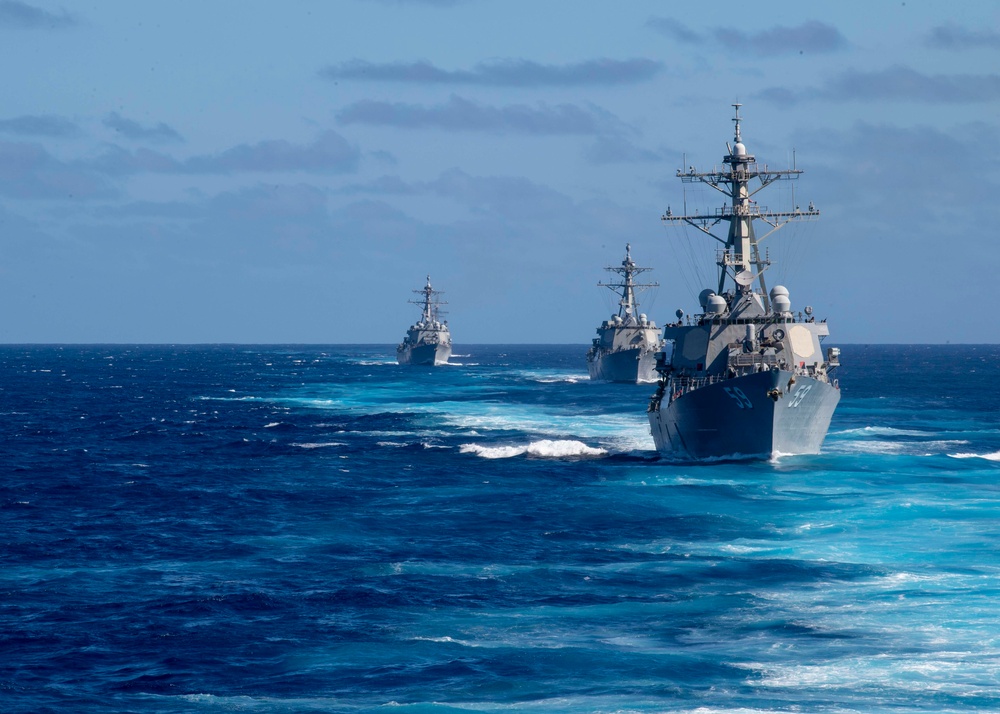 USS Paul Hamilton (DDG 60)