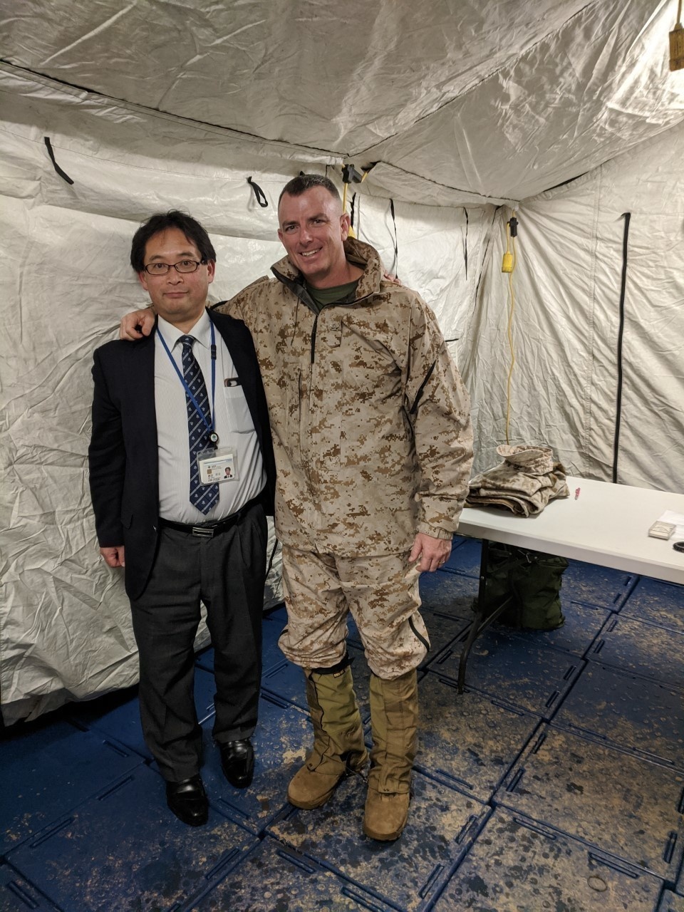 4th Marine Regiment CO and XO meet Ministry of Defense workers at Northern Viper 2020