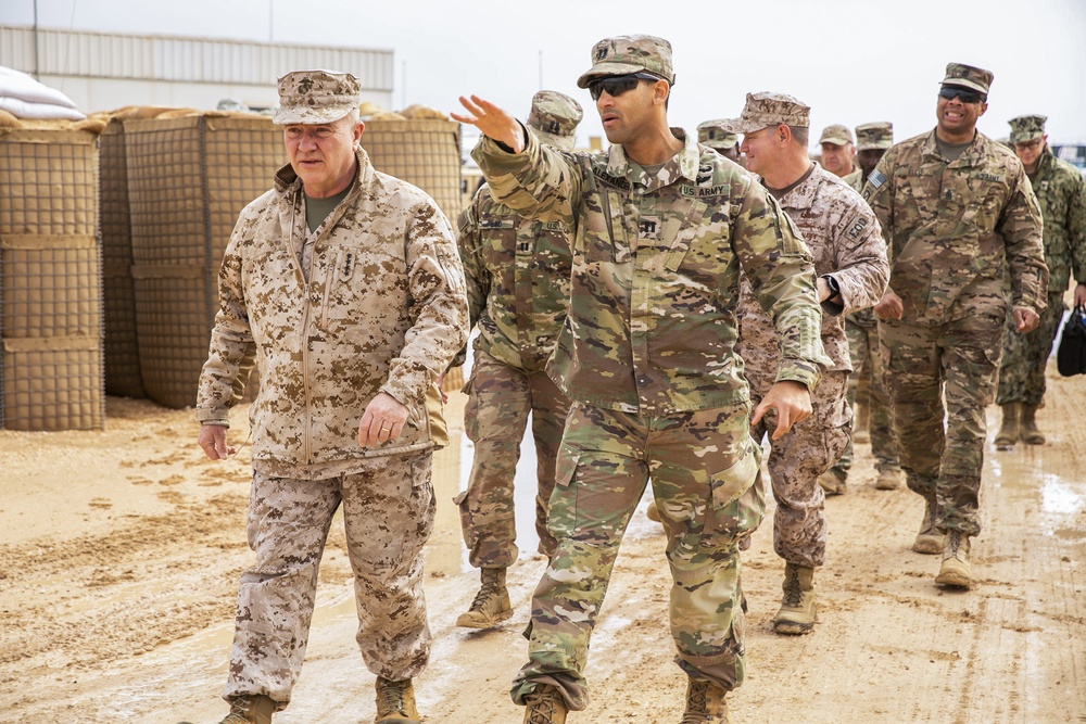 USCENTCOM commander visits Soldiers assigned to 3rd Battalion, 4th Air Defense Artillery Regiment