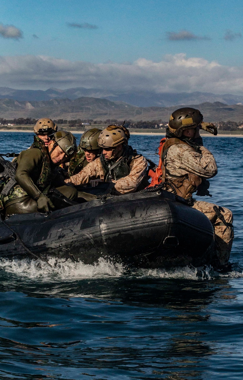 DVIDS - Images - Iron Fist 2020: US Marines And JGSDF Recon Conduct ...