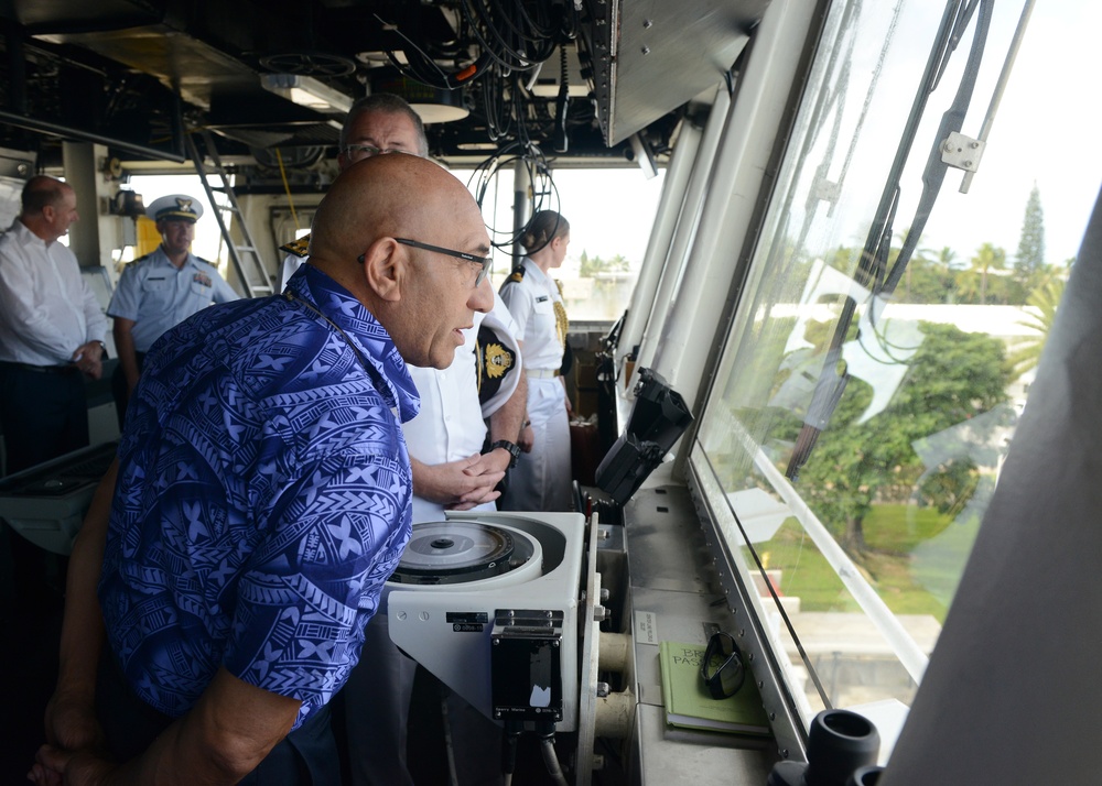 New Zealand ministry of defense delegation visits Coast Guard Cutter Kimball