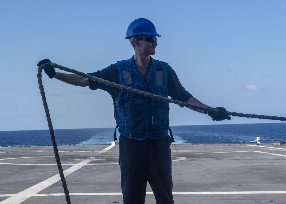 USS Montgomery UNREp with USNS Richard E. Byrd