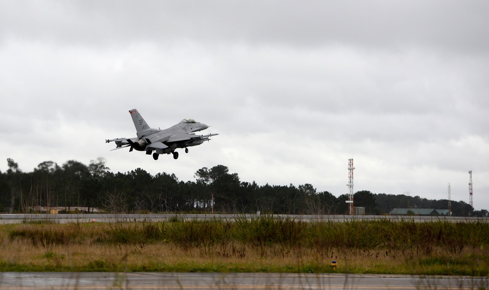 52nd Fighter Wing arrives in Portugal for Flying Training Deployment