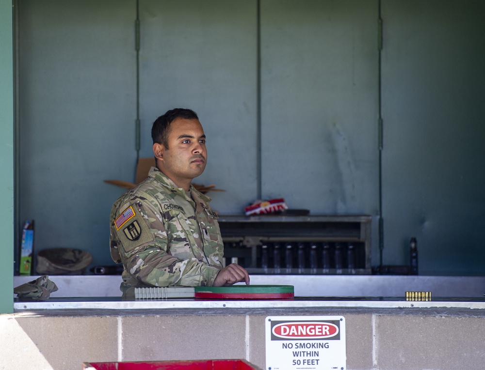 372nd Engineer Brigade qualify on M9 and HGQC