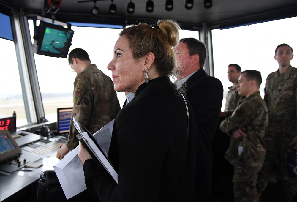 Keesler uses VR to strengthen partnerships with community