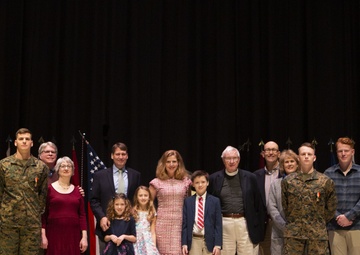 2nd MAW Marines receive the Navy Marine Corps Medal