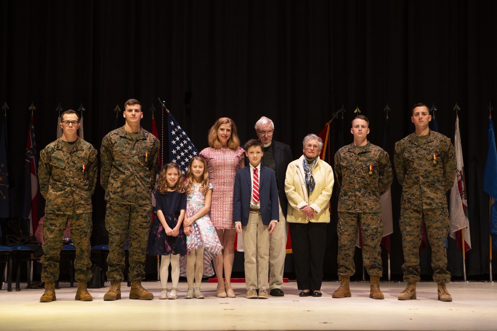 2nd MAW Marines receive the Navy Marine Corps Medal