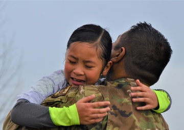 Airman plans surprise homecoming during MLK 5K