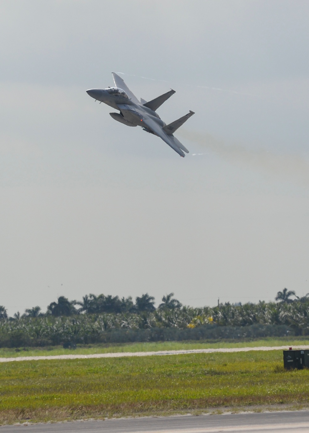 Fox News flies with NORAD F-15 for Super Bowl LIV training flight