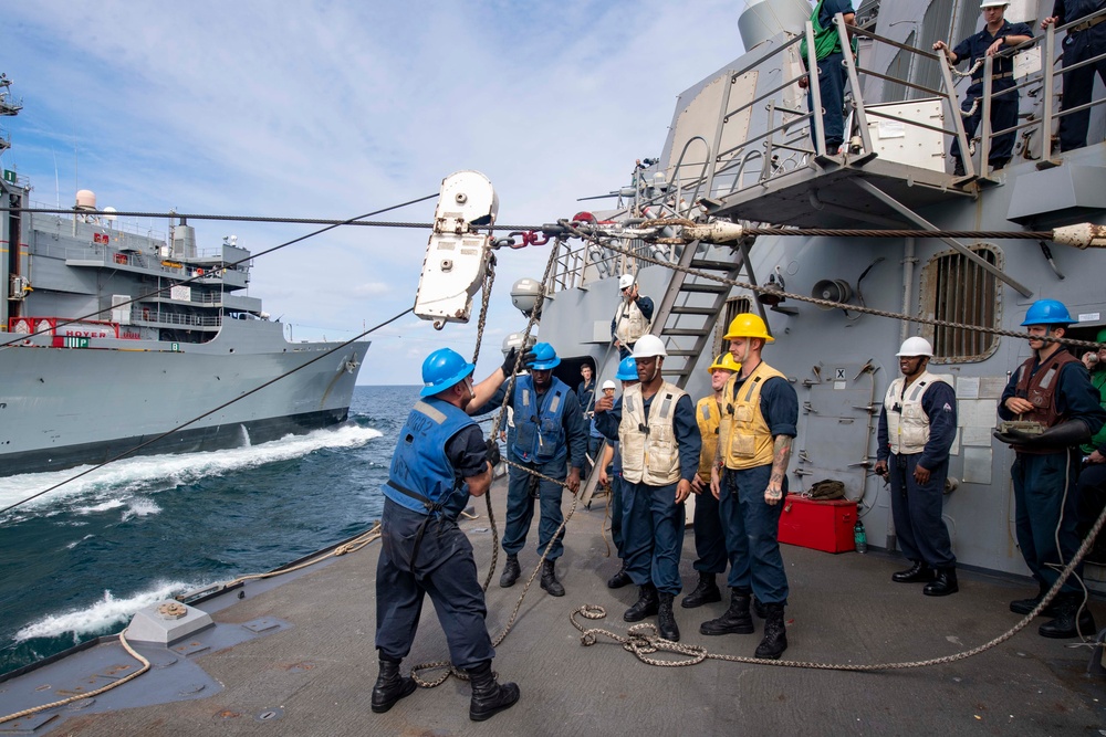 USS Lassen (DDG 82) transits the Arabian Sea