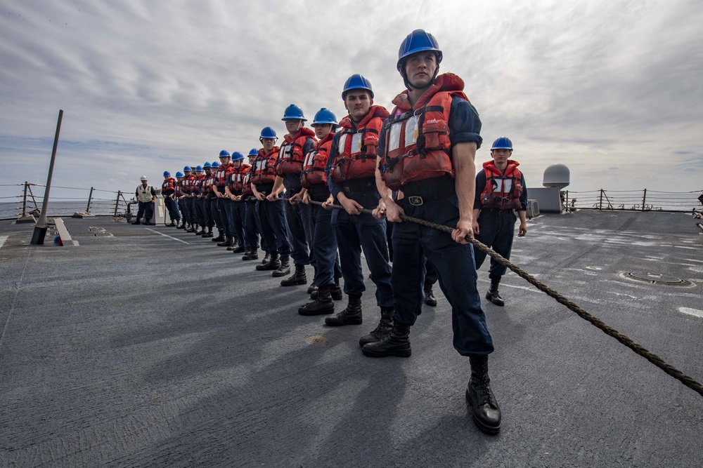 USS Lassen (DDG 82) transits the Arabian Sea