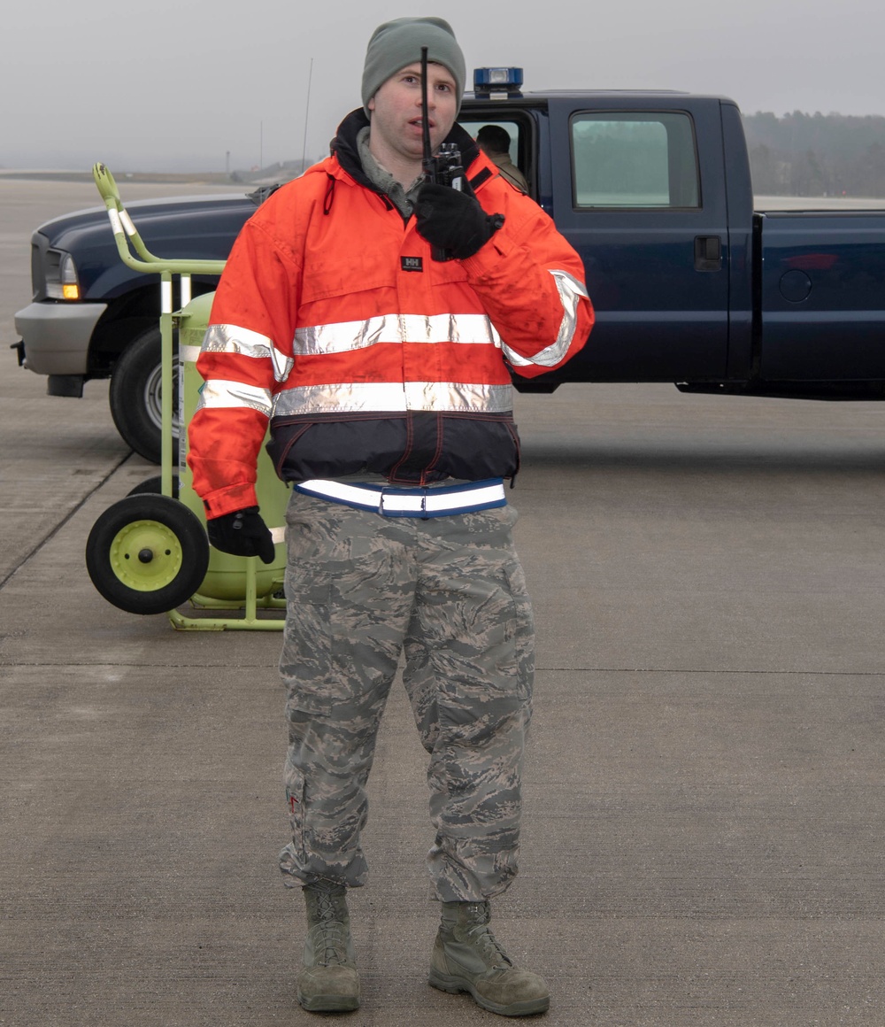 726th AMS conducts fall protection exercise