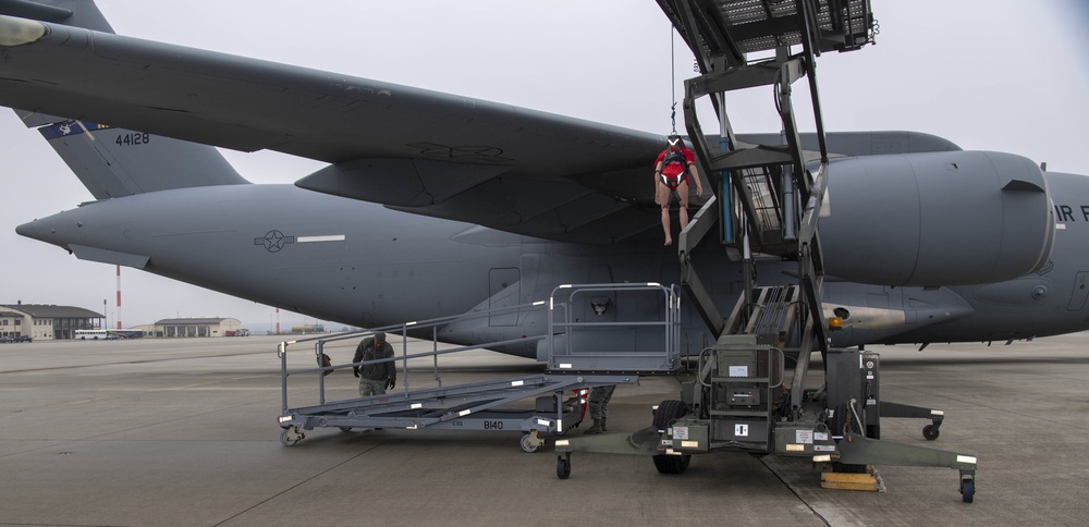 726th AMS conducts fall protection exercise