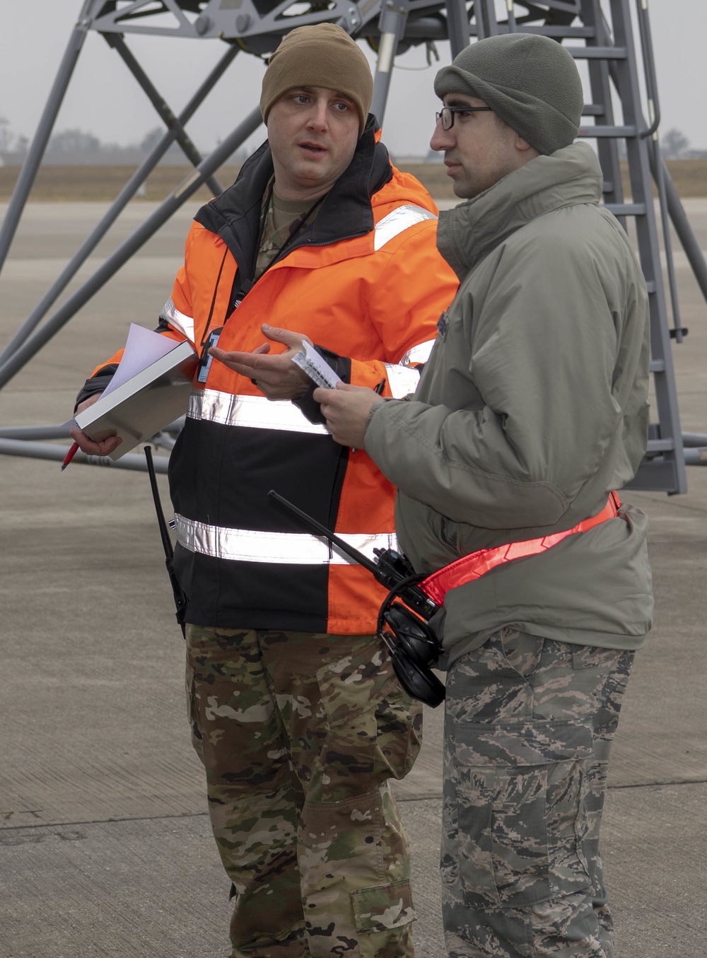 726th AMS conducts fall protection exercise