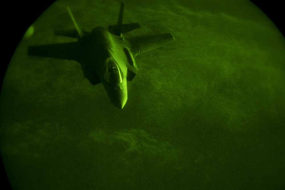 Deployed low-light KC-135 refueling mission