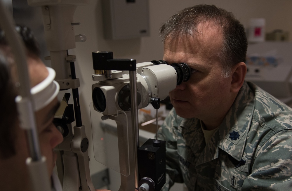 Eyes on it: optometry clinic ensures mission readiness