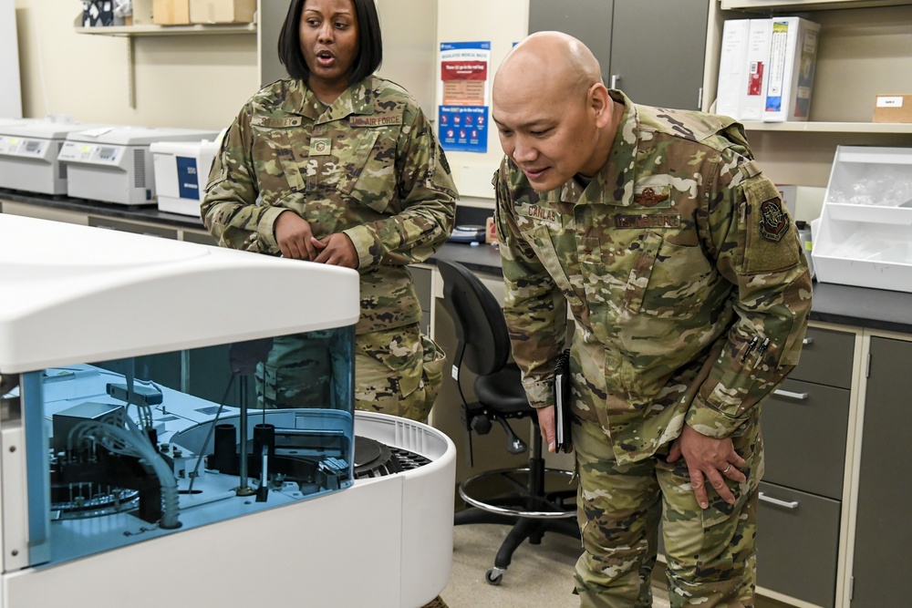 Brig. Gen. Jimmy Canlas visits Team Dover