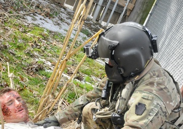MEDEVAC Soldiers train in disaster scenario