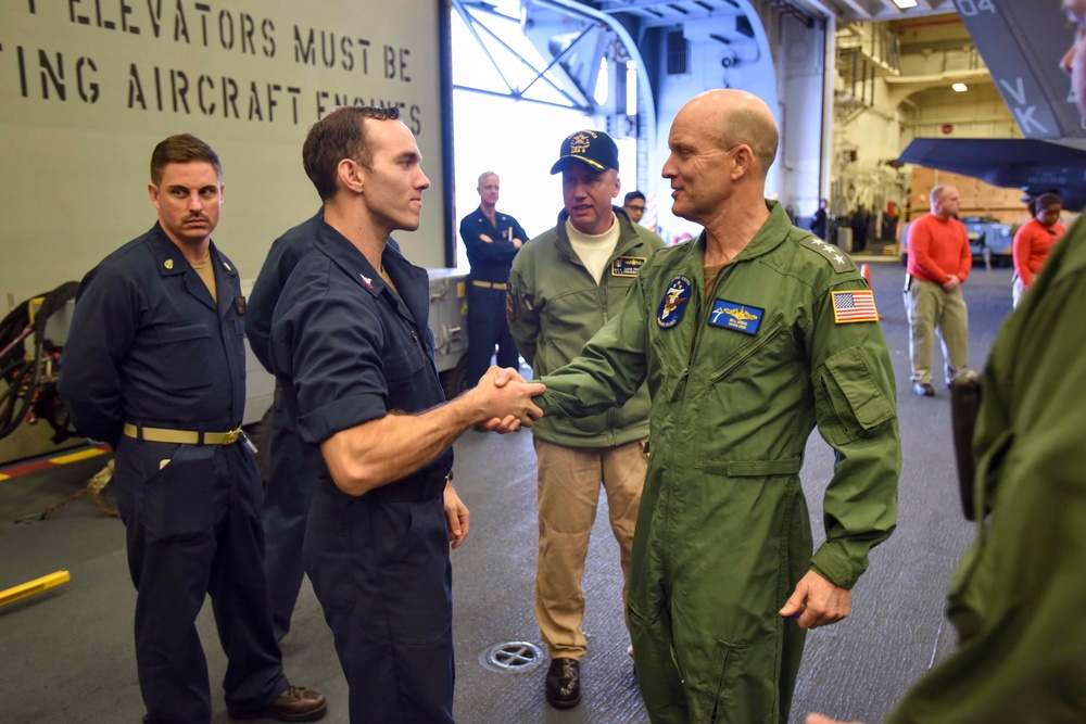 Commander, US 7th Fleet Visits USS America