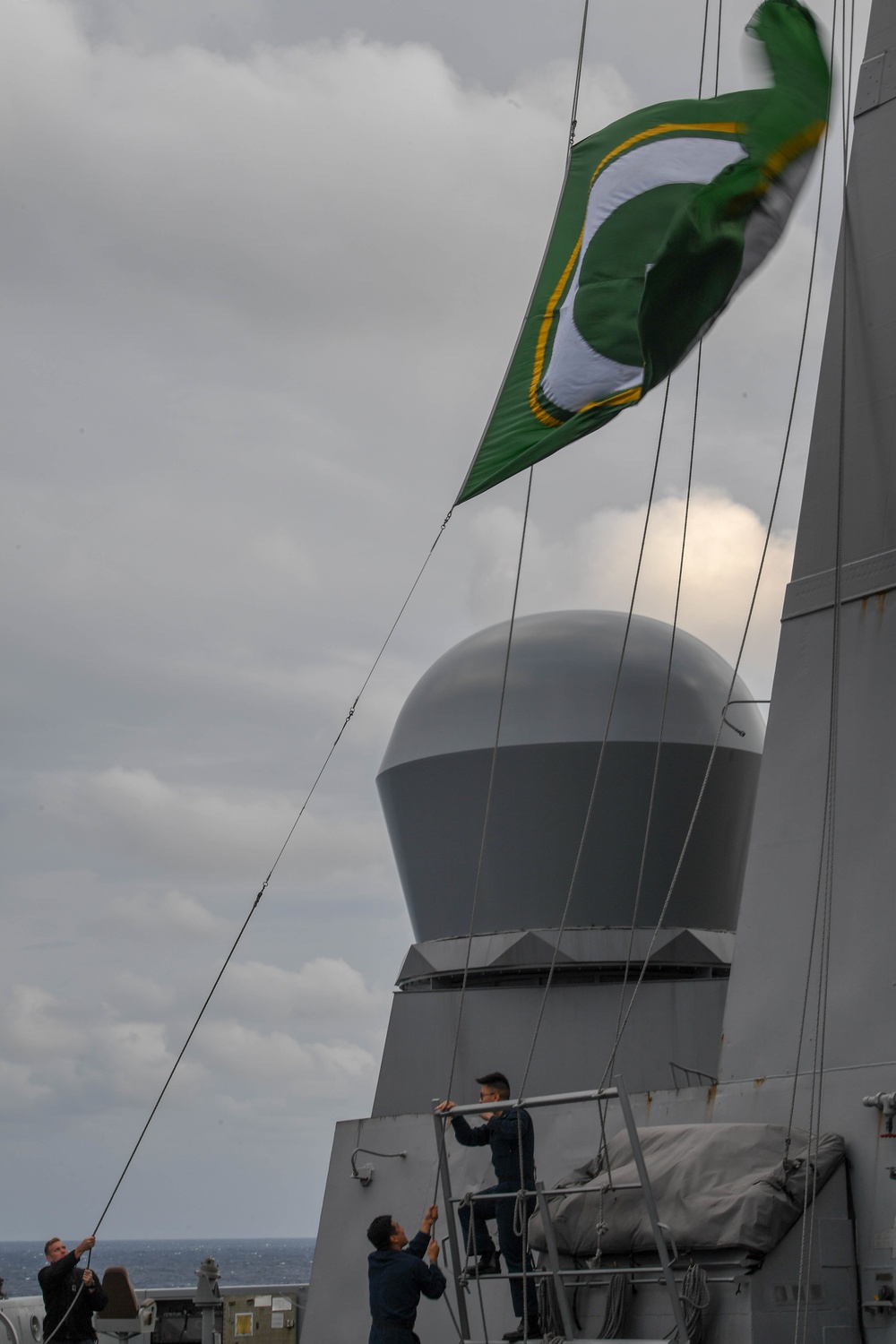 USS Green Bay (LPD 20) sails with U.S Ships