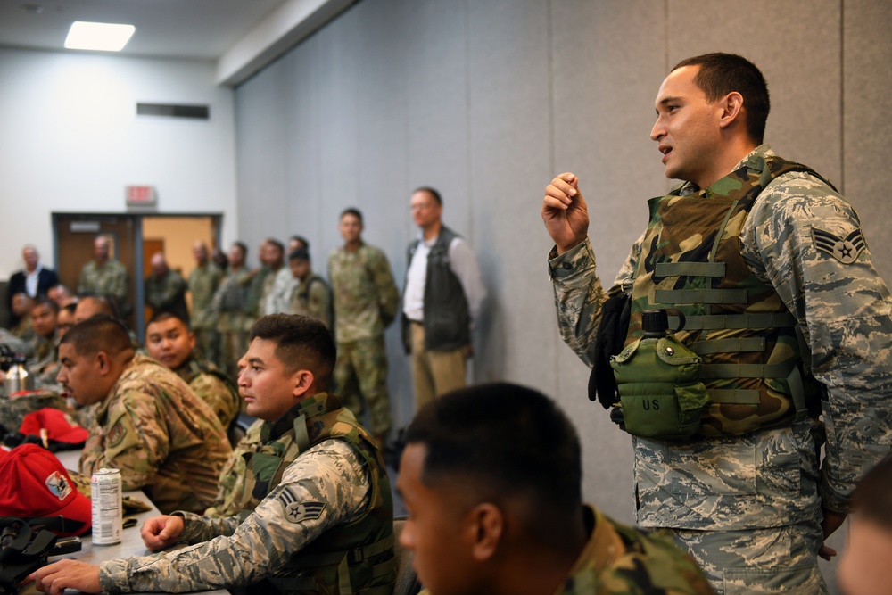 Gen. Lengyel Guam National Guard troop visit