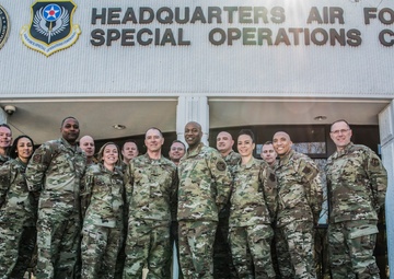 Chief Master Sergeant of the Air Force Kaleth O. Wright visits AFSOC
