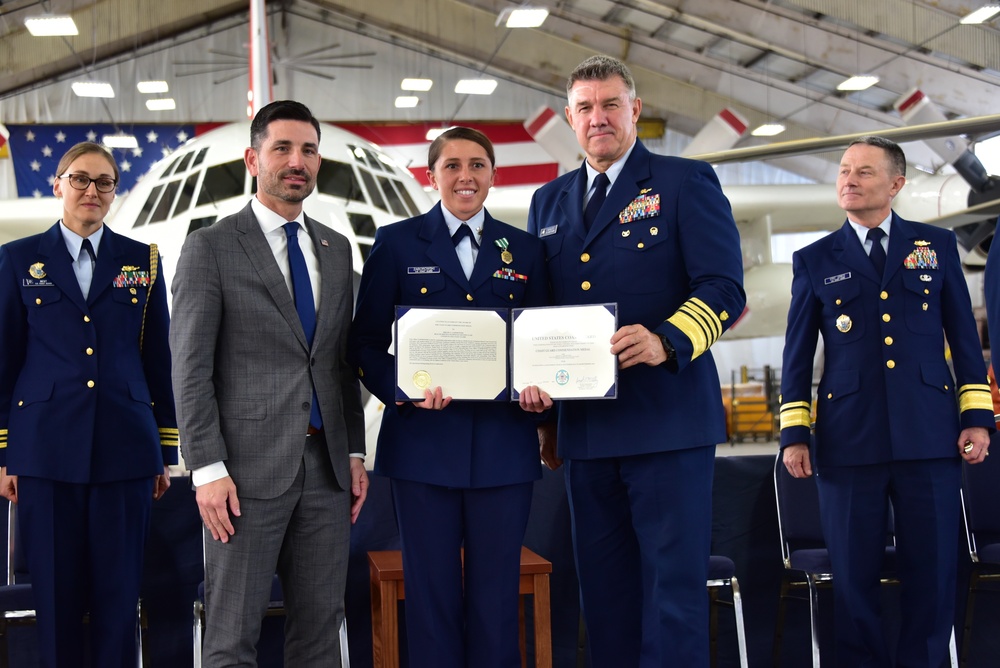 Coast Guard commandant, Acting DHS Secretary, present awards to Hurricane Dorian first responders