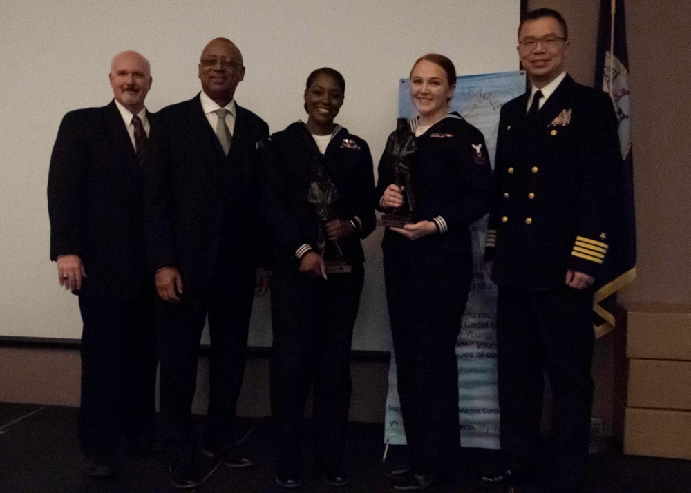 Great Lakes Sailors of the Year Honored by Navy League
