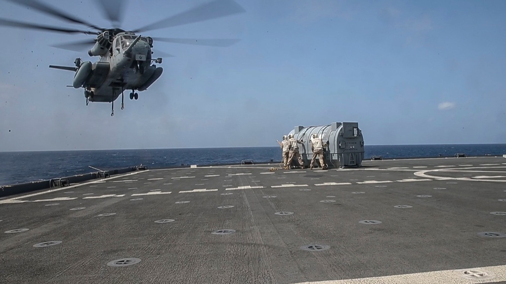 Helicopter Support Team delivers Harrier engine