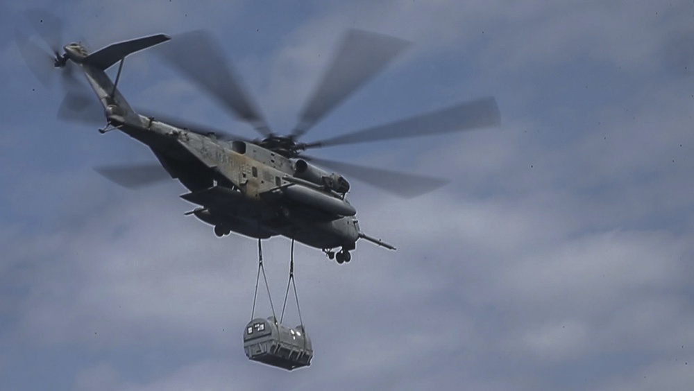 Helicopter Support Team delivers Harrier engine