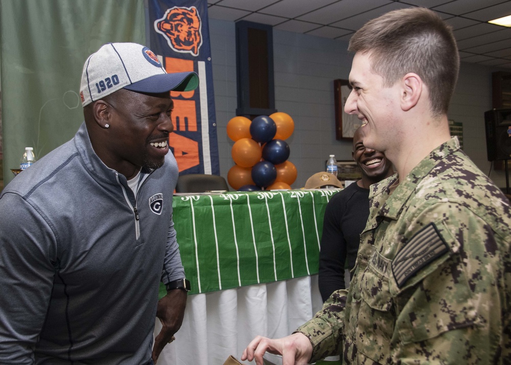 DVIDS Images Former NFL Players Meet and Greet with Great Lakes