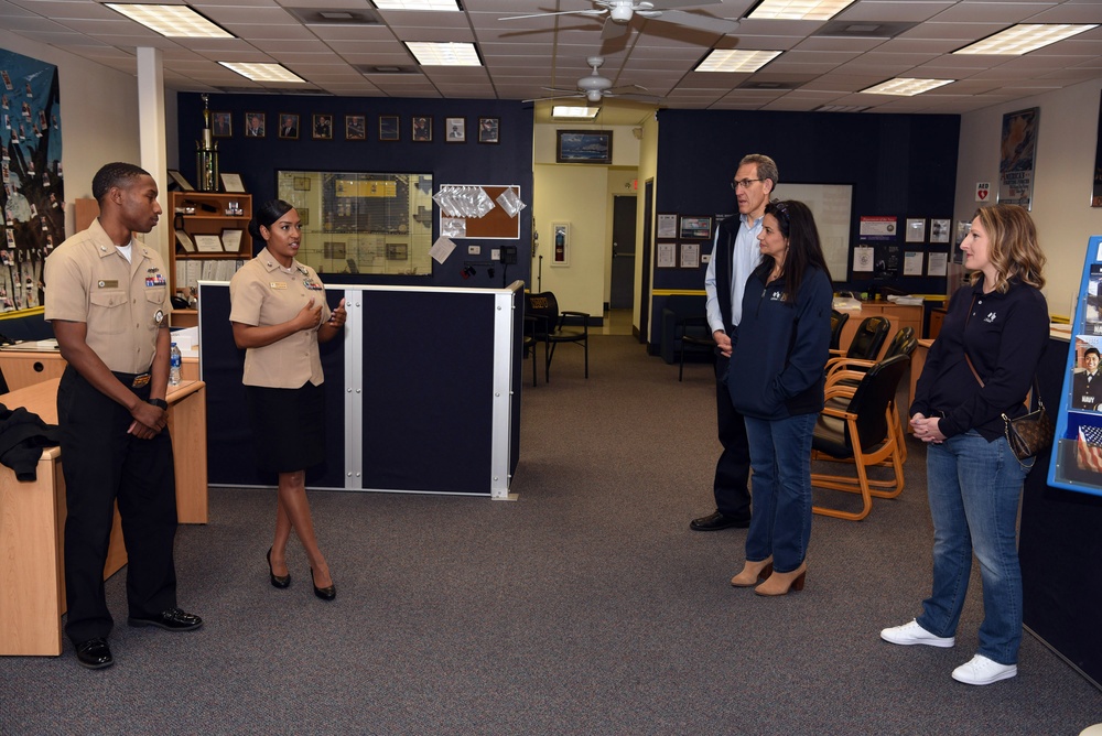 USAA Leaders visit Navy Recruiting District San Antonio