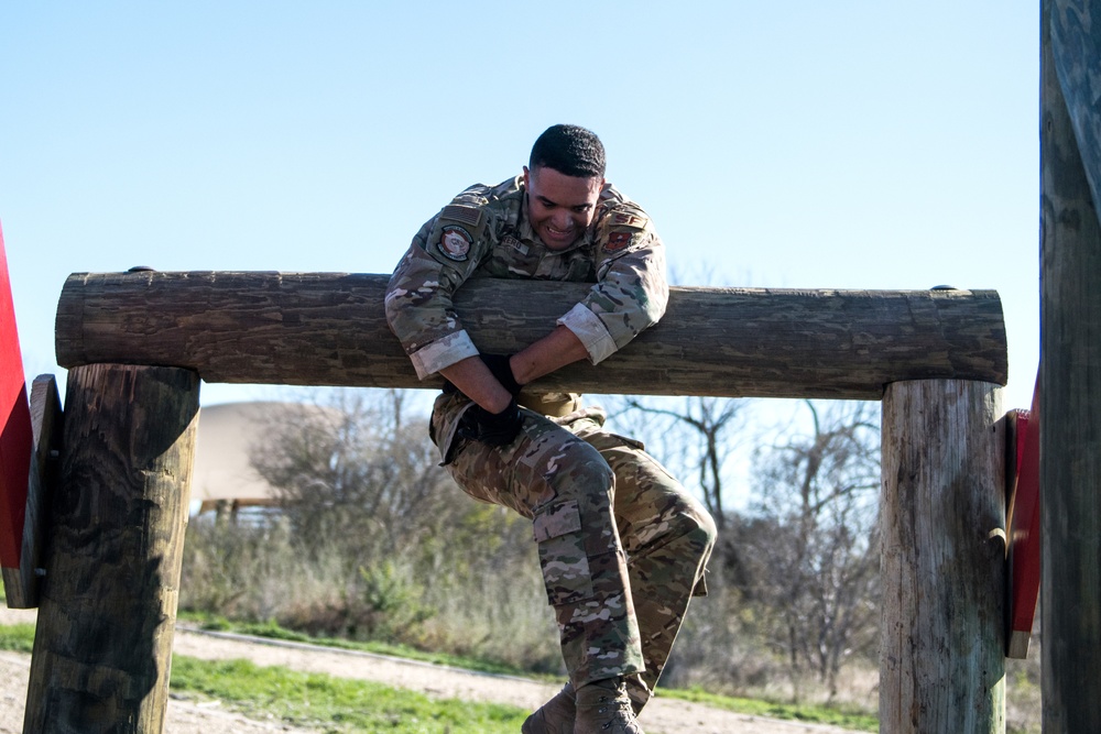 AETC selects world-wide Defender Challenge team