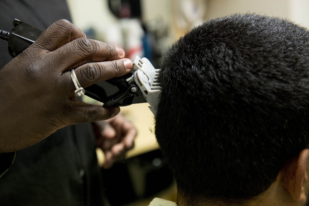 GHWB Sailor Gets a Haircut