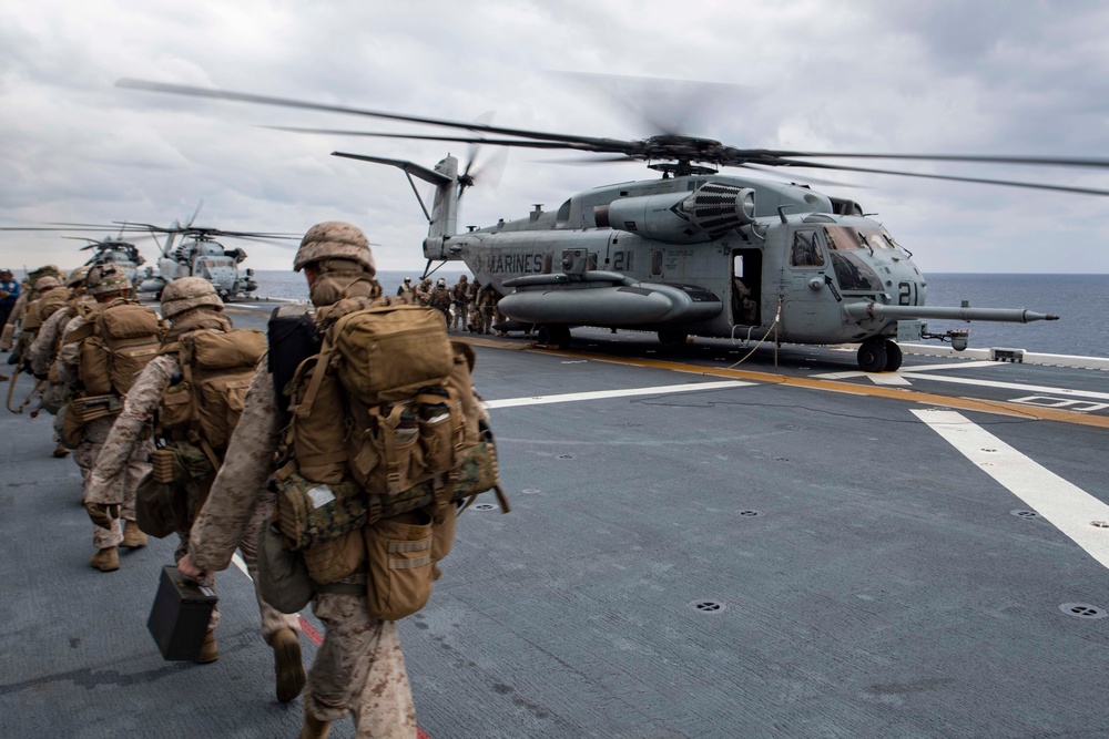 USS America, 31st MEU Conduct Flight Operations