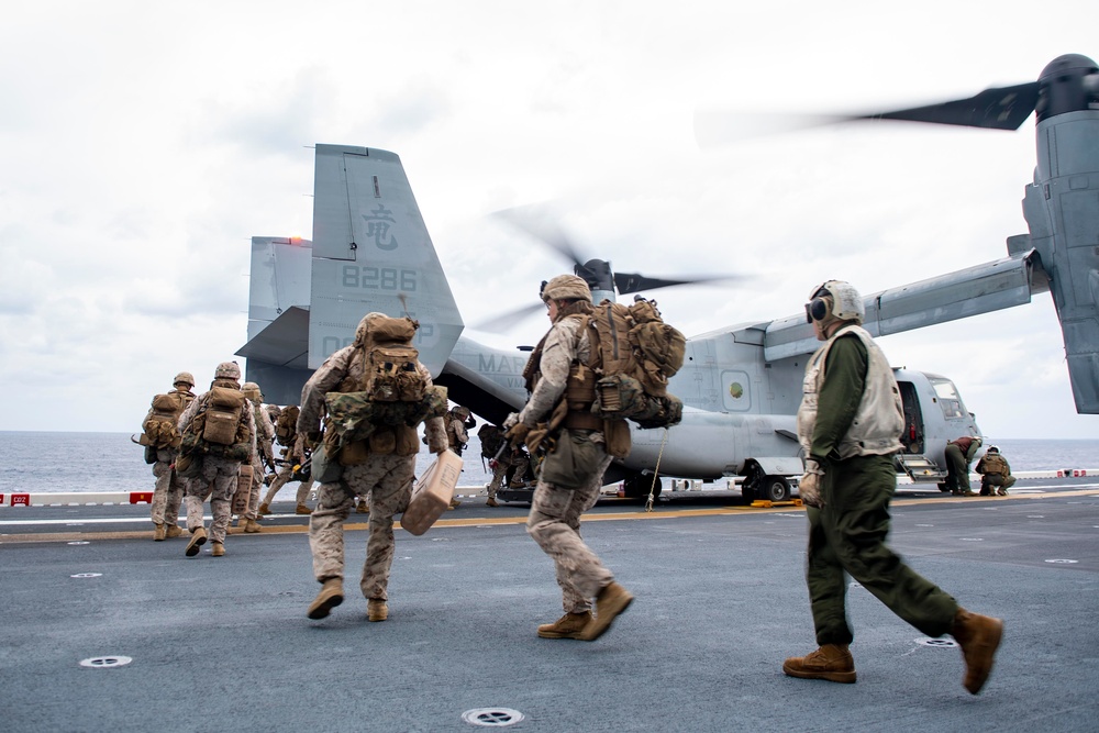 USS America, 31st MEU Conduct Flight Operations