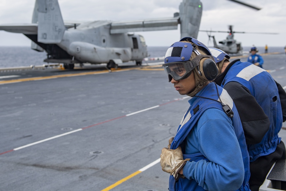 USS America, 31st MEU Conduct Flight Operations