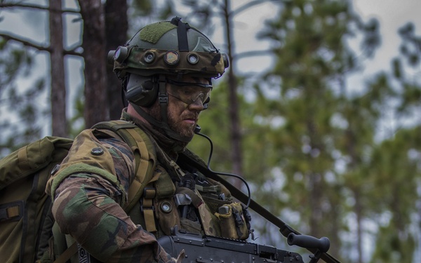 32nd Raiding Squadron and 2nd LE BN Conduct Dutch Bilateral Training