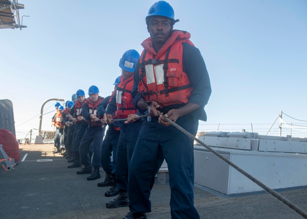 USS Paul Hamilton (DDG 60)