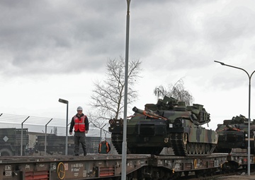 Coleman Barracks Army Prepositioned Stock Site DEFENDER-Europe 20 Movement