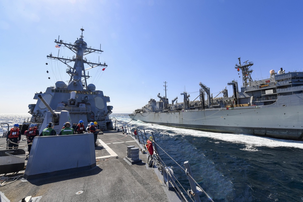 USS Lassen (DDG 82) transits the Gulf of Oman