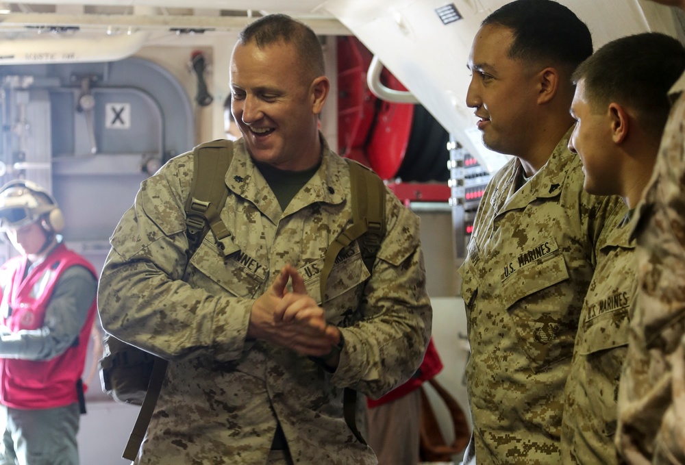 Combat Logistics Battalion 26 Commanding Officer visits the USS New York