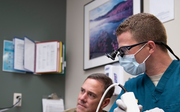 21st Space Wing leadership visits Schriever