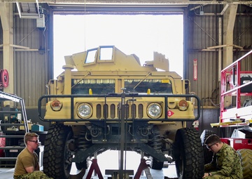 Construction Mechanics Keep Operations Rolling